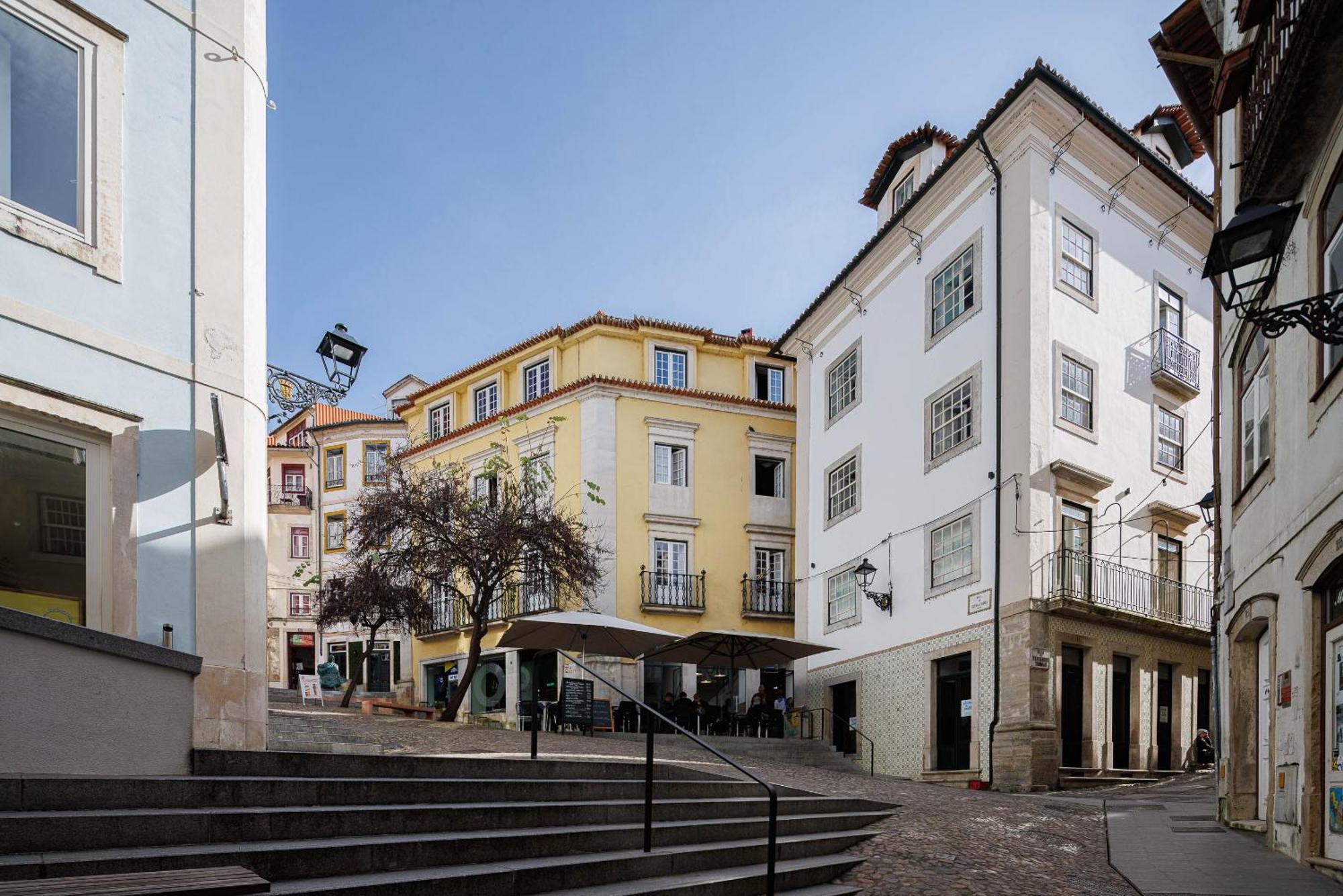 Story Studio Coimbra Centro Екстер'єр фото